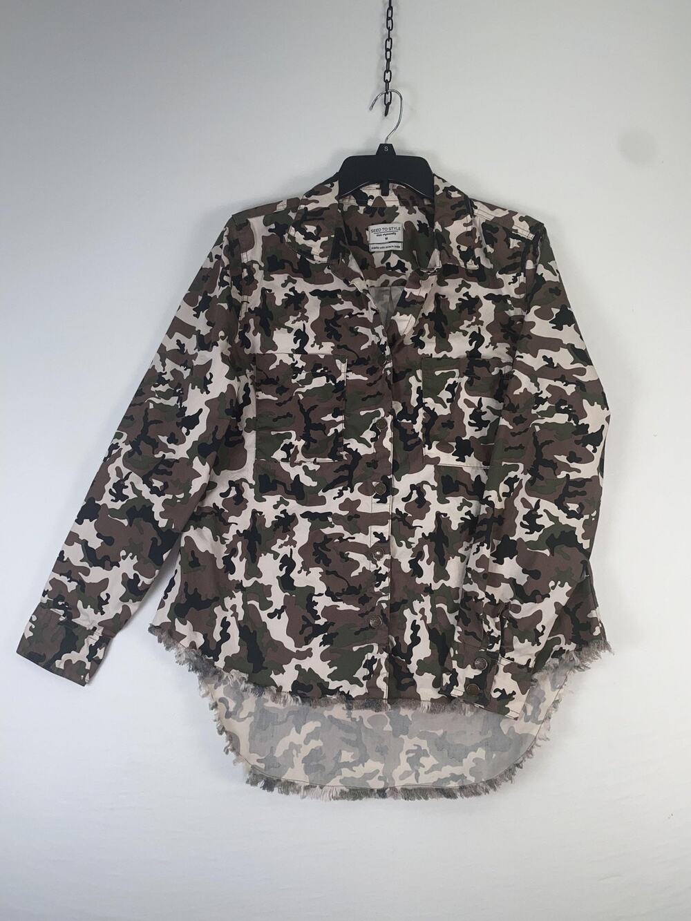 Seed To Style Shirt Womens Medium Camo Button Up High Low Tunic Top Frayed Hem